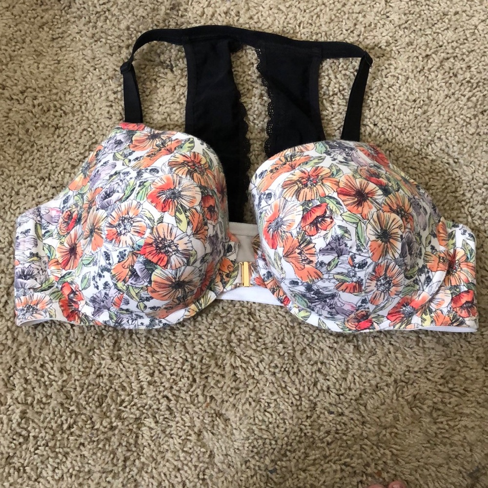 Cacique flower bra